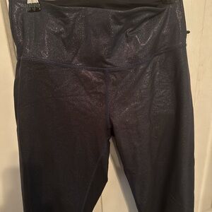 Shimmering Navy Zyia Active Leggings